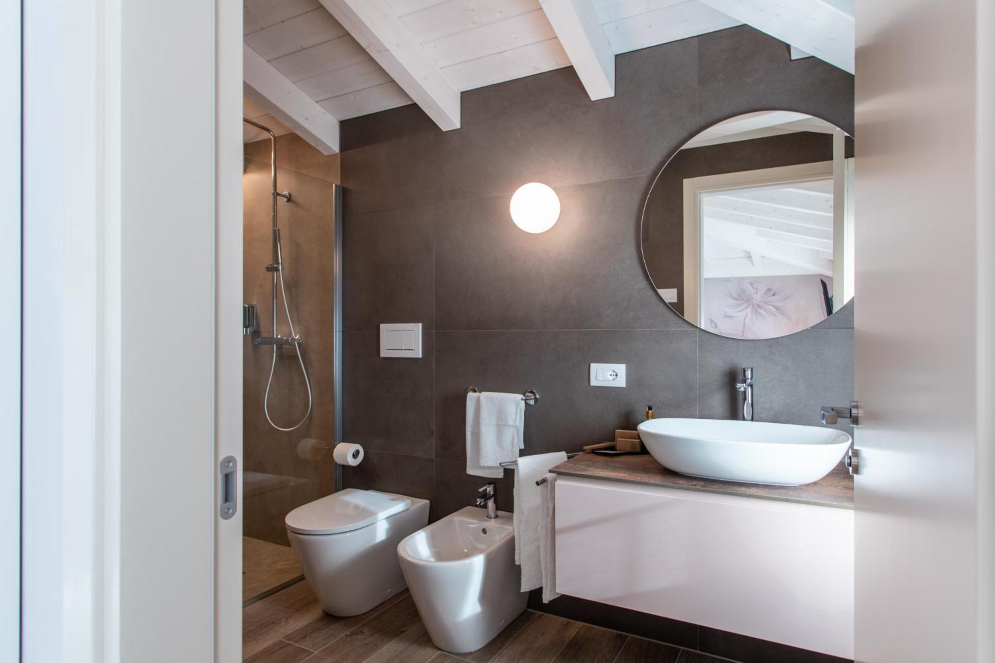 Re Ottone Rooms Lazise Exteriör bild