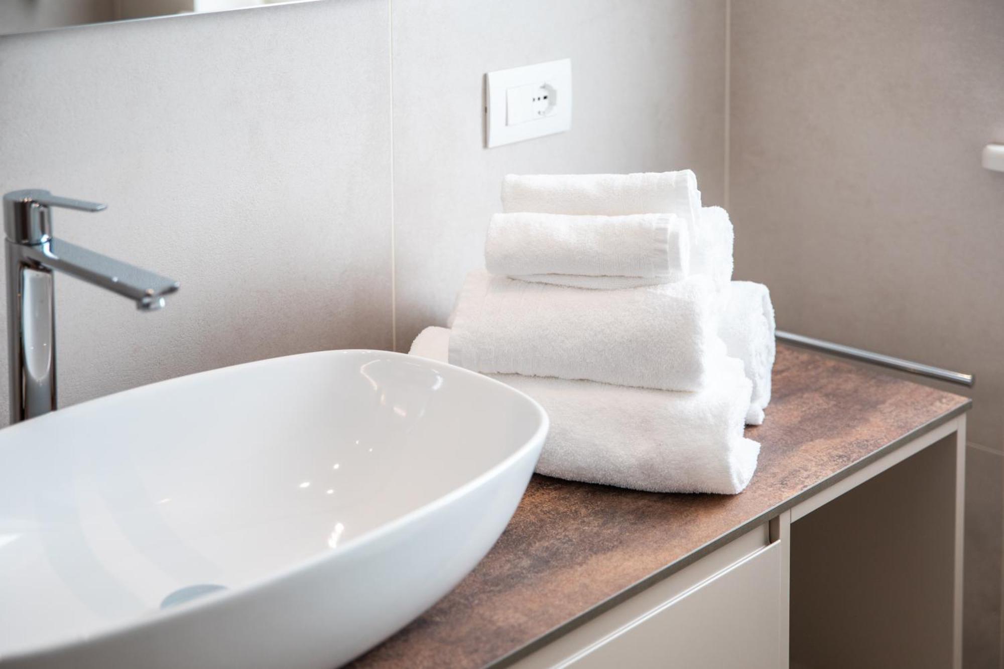 Re Ottone Rooms Lazise Exteriör bild
